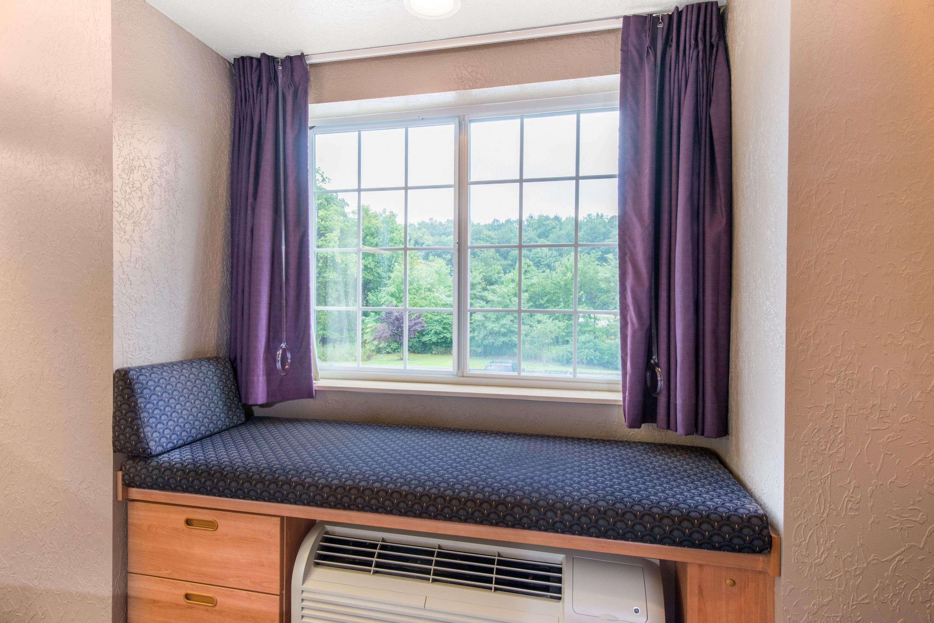 Microtel Inn & Suites By Wyndham Hazelton/Bruceton Mills Luaran gambar