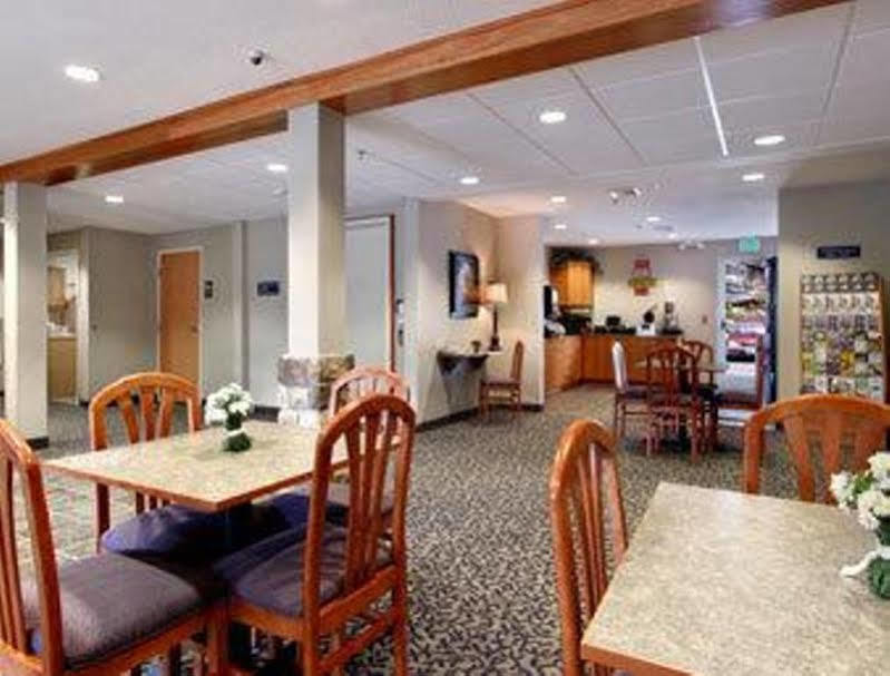 Microtel Inn & Suites By Wyndham Hazelton/Bruceton Mills Luaran gambar